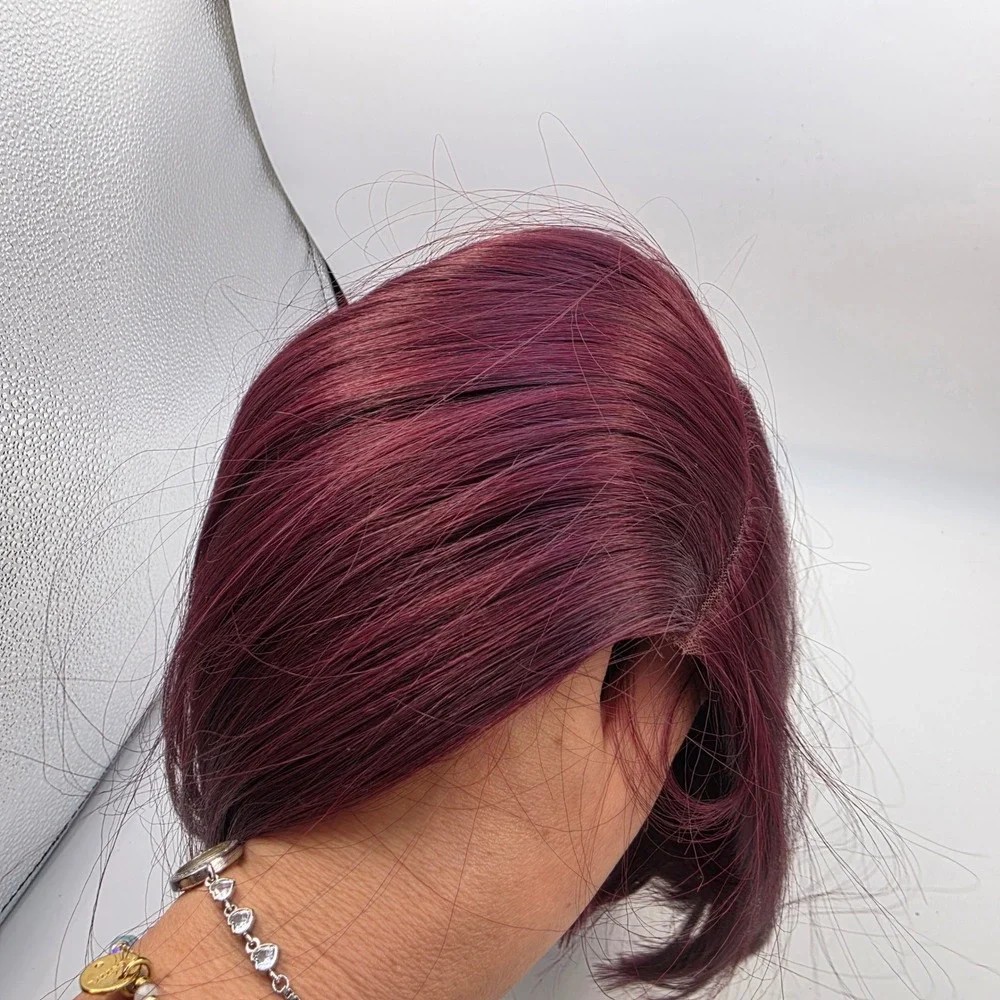Bobbi Boss Premium Synthetic Lace Front Wig Burgundy Wine Red Short Layered Bob
